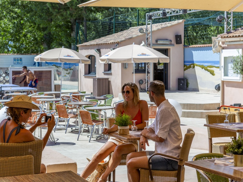 Vacances au soleil, prenez la pose en terrasse !